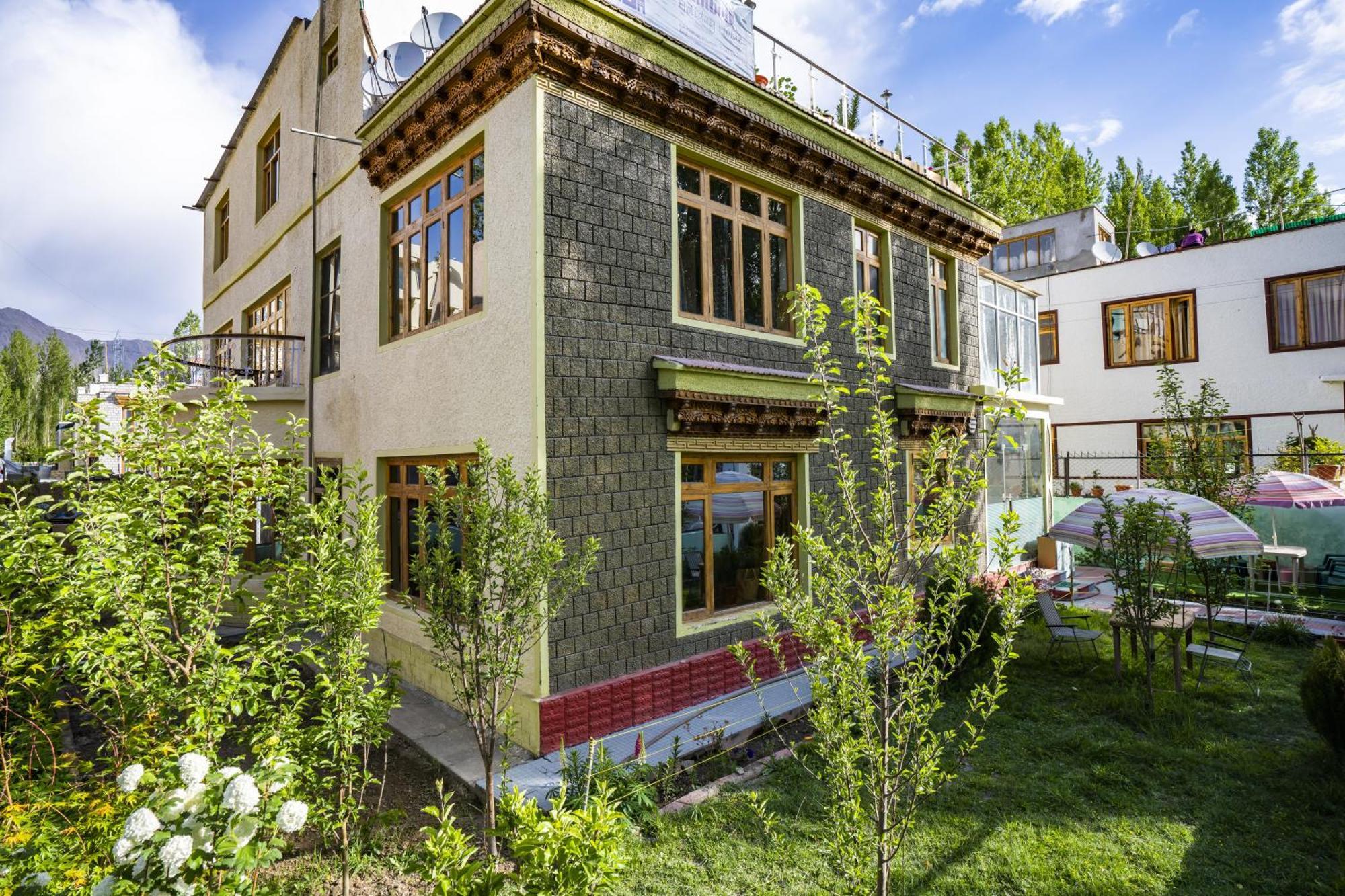 Rainbow Holiday Home Leh Ngoại thất bức ảnh